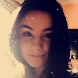 Meet your Posher, Sabrina